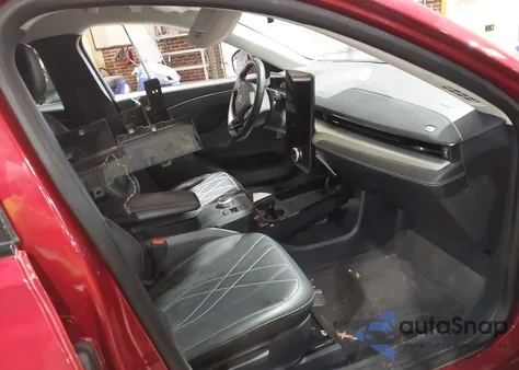 2021 Ford Mustang Mach-E Select z USA, uszkodzony, nr VIN 3FMTK1SS7MMA34463